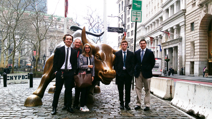 Federal Challenge Club @ the Charging Bull near Wall Street in NYC